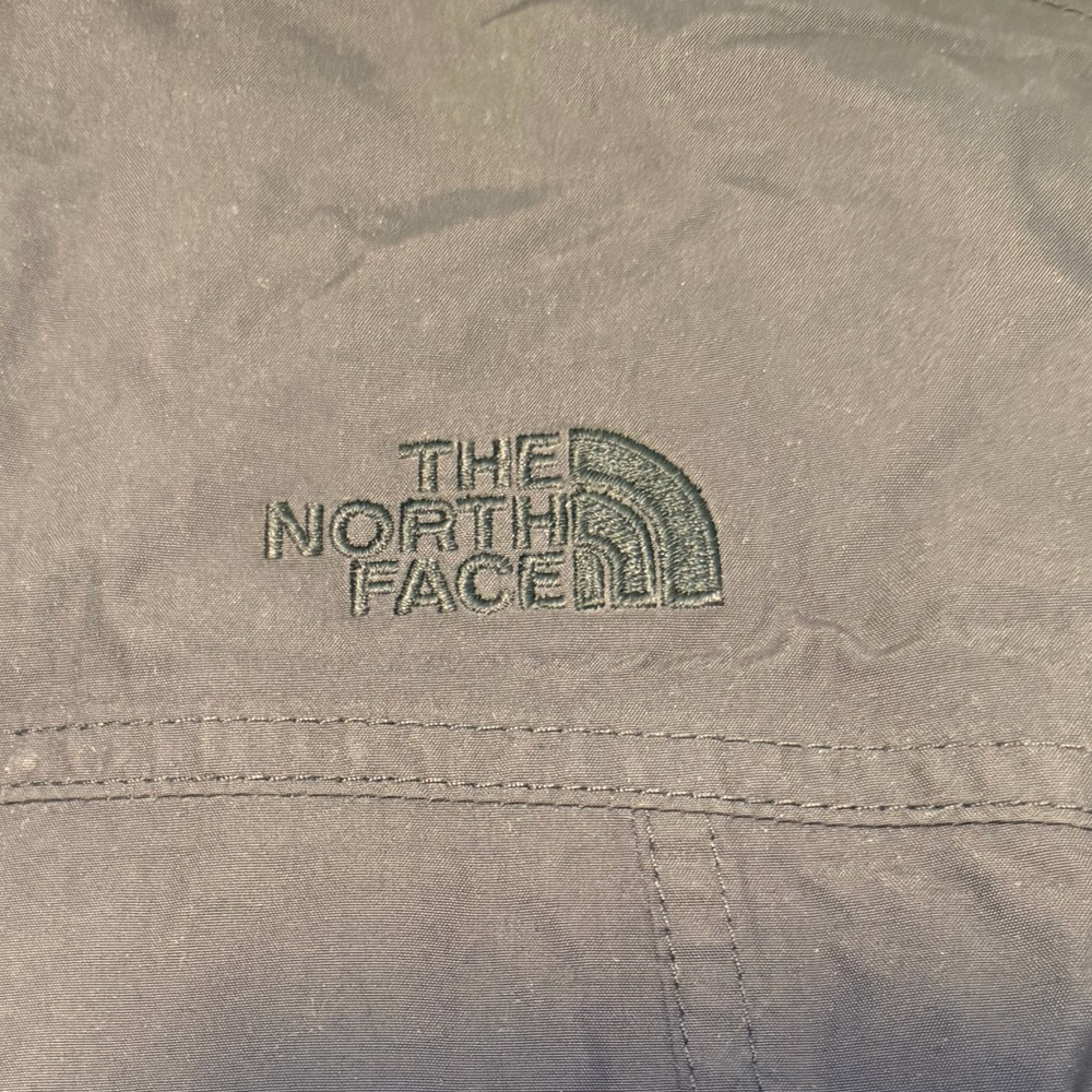 The North Face Women's Black Puffer Jacket with Faux Fur Hood - Picture 3 of 4